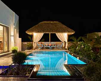 Good Resorts in Ecr for couples